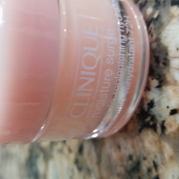 Make up bag with samples - Picture 4 of 8